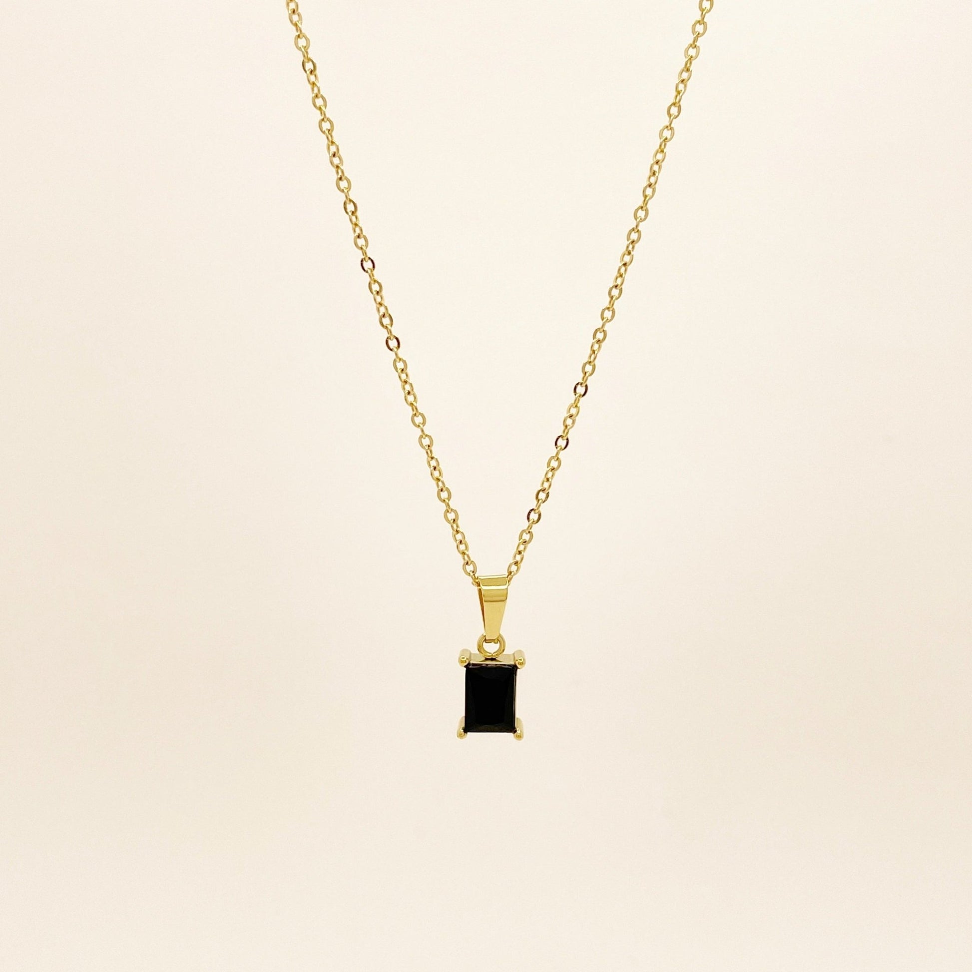 Black Jade Necklace - novélle