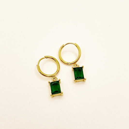 Emerald Hoops - novélle